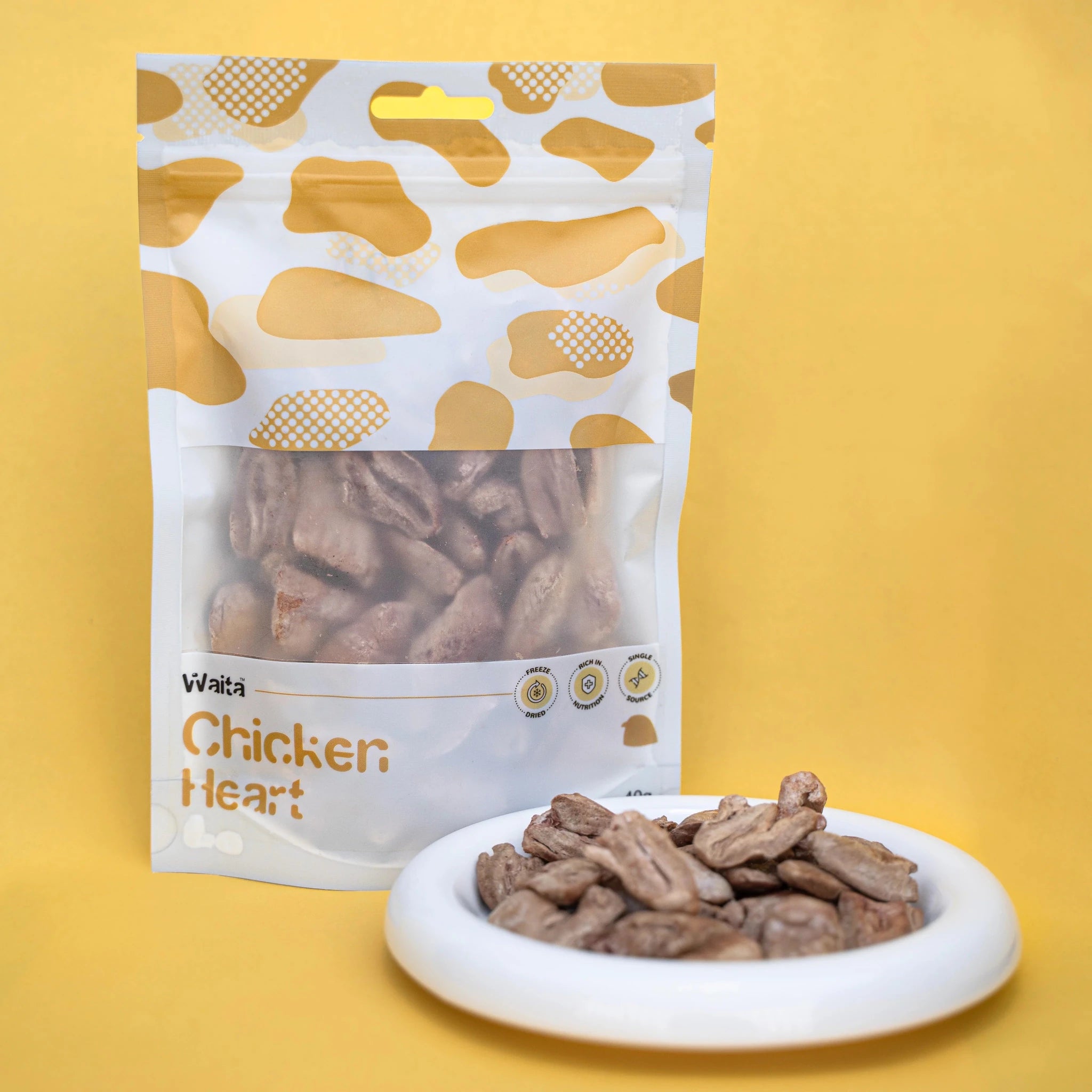 Waita Freeze Dried Chicken Heart 40g natural dog treat UK
